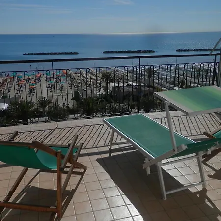 Bed & Breakfast Attico Mare